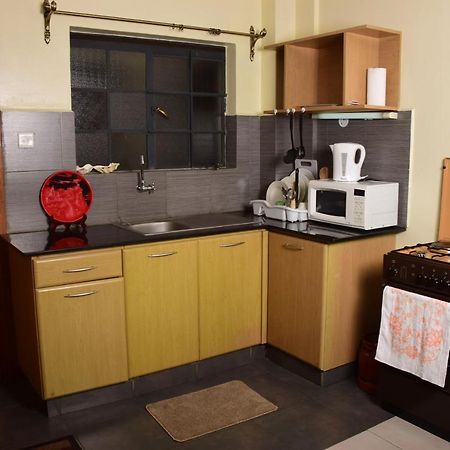 Minimalistic Studio Apartments ナイロビ エクステリア 写真